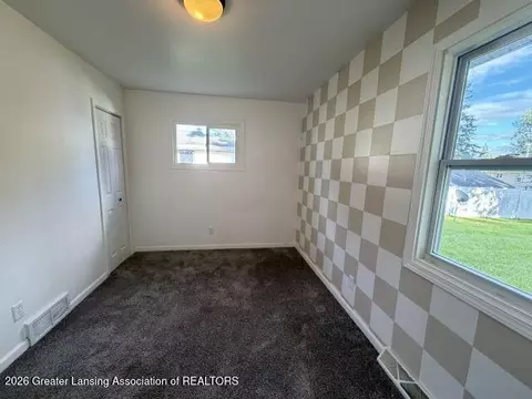 Bedroom - 3717 Starlight Ln, Lansing, MI 48911 photo 1 of 4