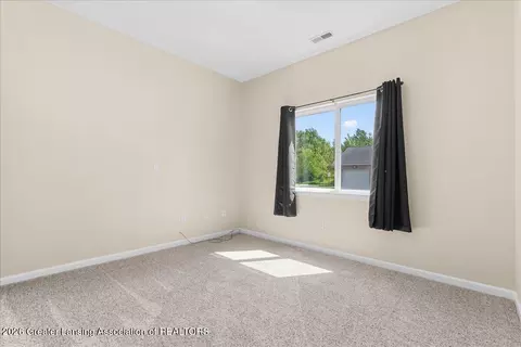 Bedroom - 15120 Via Carmella Dr, Dewitt, MI 48820 photo 3 of 4