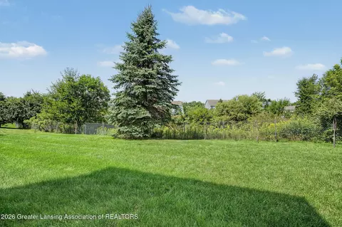 Exterior - 1582 Maiden Ln, Okemos, MI 48864 photo 6 of 6