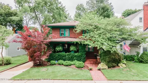 1608 W Hillsdale St, Lansing, MI 48915