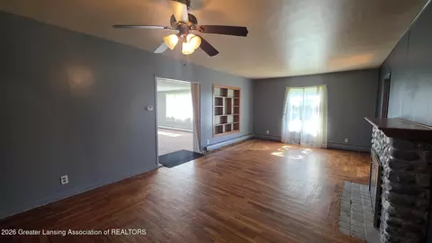Living - 1323 E Willoughby Rd, Lansing, MI 48911 photo 5 of 5