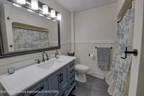 Bath - 8405 Goodwin Rd, Lyons, MI 48851 photo 1 of 2