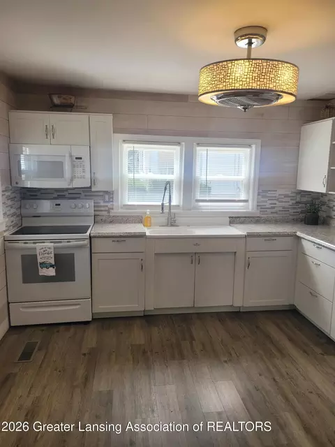 Kitchen - 326 S Main St, Fowler, MI 48835 photo 4 of 4