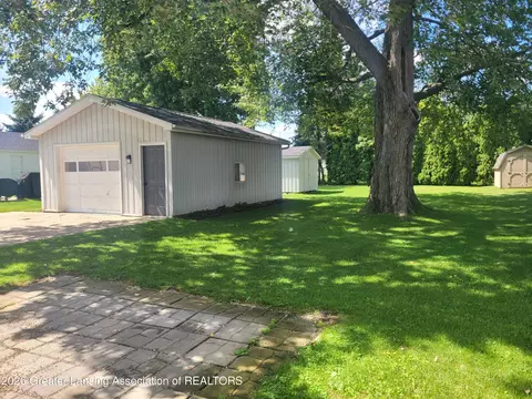 Exterior - 326 S Main St, Fowler, MI 48835 photo 1 of 5
