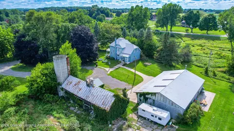 View/Area - 105 E Columbia Rd, Mason, MI 48854 photo 7 of 8