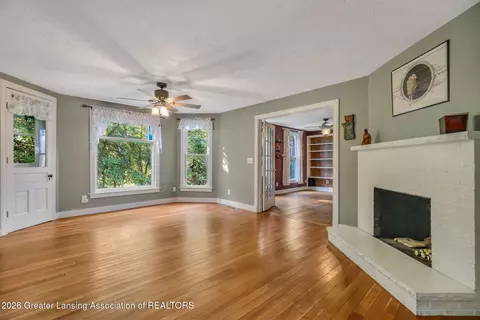 Living - 105 E Columbia Rd, Mason, MI 48854 photo 5 of 5