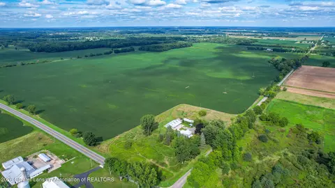 View/Area - 105 E Columbia Rd, Mason, MI 48854 photo 4 of 8