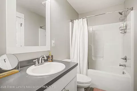 Bath - 13586 Sienna Pass, Dewitt, MI 48820 photo 6 of 7