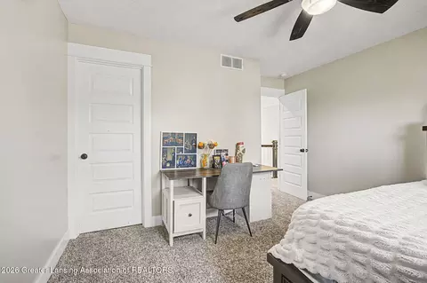 Bedroom - 13586 Sienna Pass, Dewitt, MI 48820 photo 4 of 9