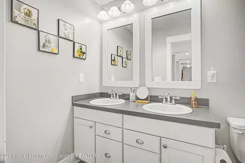 Bath - 13586 Sienna Pass, Dewitt, MI 48820 photo 5 of 7