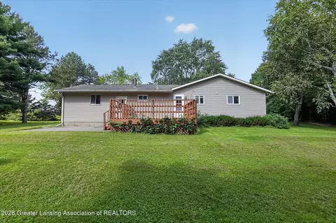 Exterior - 11131 S Lowell Rd, Dewitt, MI 48820 photo 8 of 13