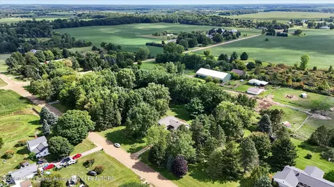View/Area - 11131 S Lowell Rd, Dewitt, MI 48820 photo 2 of 11