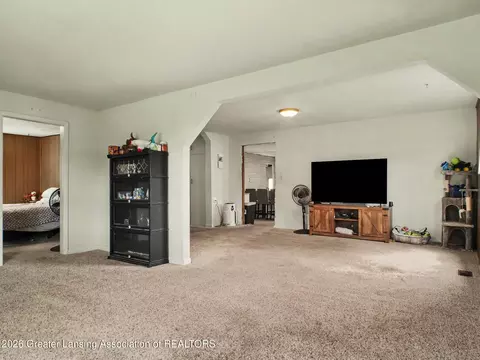Living - 4050 Vanneter Rd, Williamston, MI 48895 photo 1 of 2
