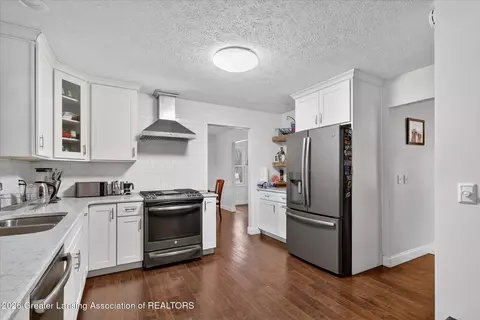 Kitchen - 4330 Cornell Rd, Okemos, MI 48864 photo 3 of 3