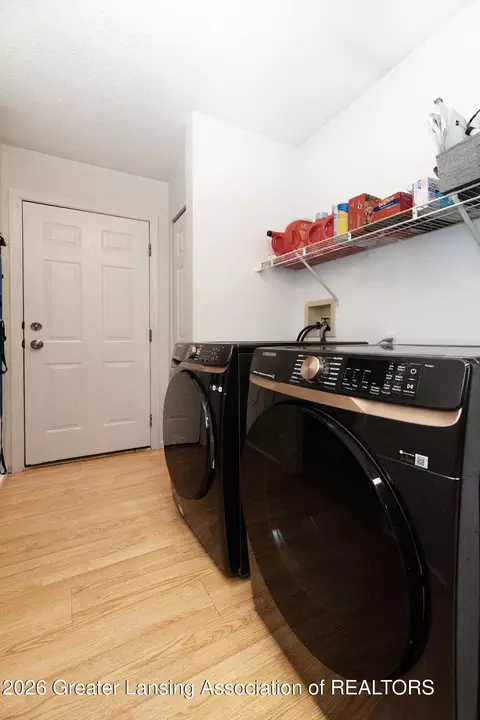 Other - 606 Locust St, Dewitt, MI 48820 photo 4 of 8