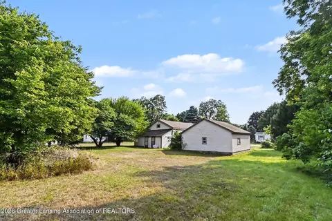 Exterior - 309 Burgess St, Lyons, MI 48851 photo 6 of 8