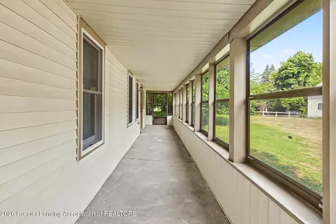 Exterior - 309 Burgess St, Lyons, MI 48851 photo 2 of 8