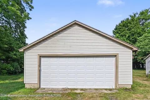 Exterior - 309 Burgess St, Lyons, MI 48851 photo 4 of 8