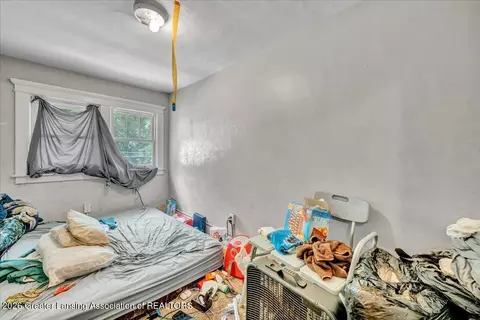 Bedroom - 121 Smith Ave, Lansing, MI 48910 photo 1 of 3