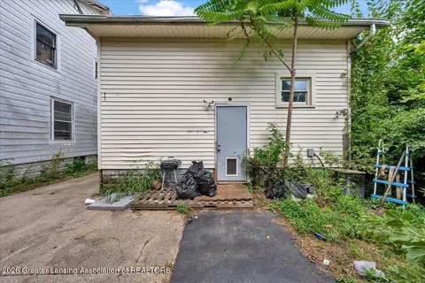 Exterior - 121 Smith Ave, Lansing, MI 48910 photo 3 of 3