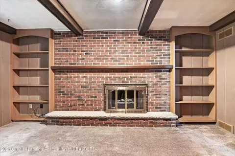 5705 Lakeview Dr, Perry, MI 48872 photo 10