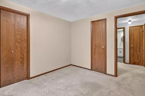 5705 Lakeview Dr, Perry, MI 48872 photo 39