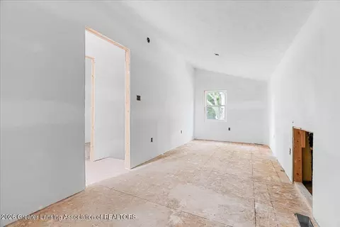 Entry Way - 512 E Washington St, Dimondale, MI 48821 photo 3 of 4