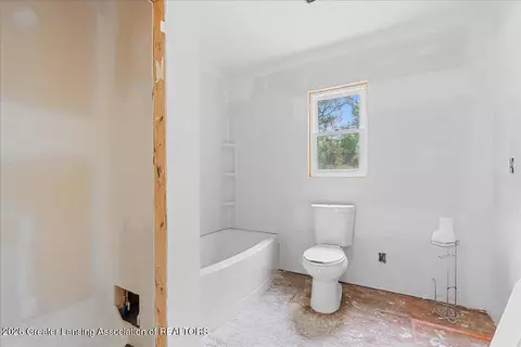 Bath - 512 E Washington St, Dimondale, MI 48821 photo 1 of 1