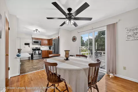 Dining - 723 Cherry St, Charlotte, MI 48813 photo 2 of 2