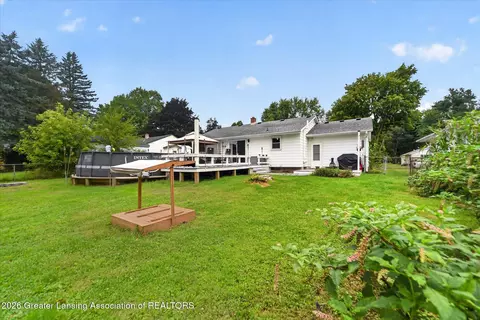 Exterior - 723 Cherry St, Charlotte, MI 48813 photo 4 of 8