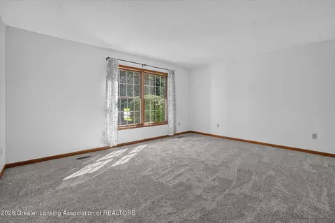 Living - 12382 Burlingame Dr, Dewitt, MI 48820 photo 1 of 5