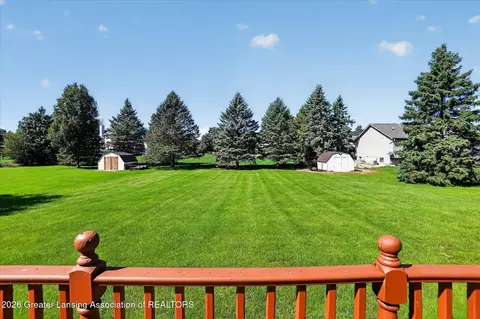 Exterior - 12382 Burlingame Dr, Dewitt, MI 48820 photo 12 of 16