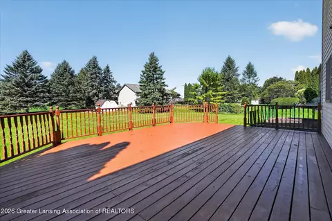 Exterior - 12382 Burlingame Dr, Dewitt, MI 48820 photo 11 of 16