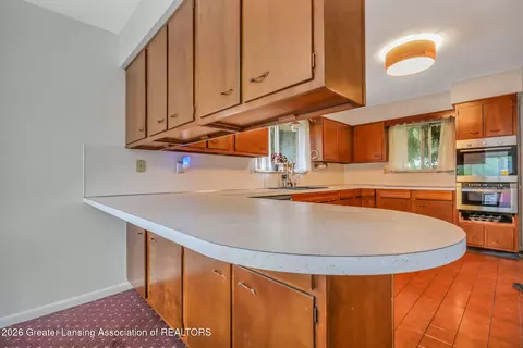 Kitchen - 13433 S Grange Rd, Eagle, MI 48822 photo 3 of 3