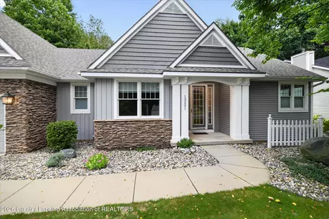 Exterior - 13201 Watercrest Dr, Dewitt, MI 48820 photo 8 of 16