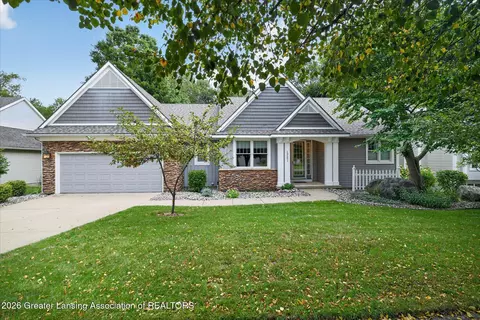 Exterior - 13201 Watercrest Dr, Dewitt, MI 48820 photo 4 of 16