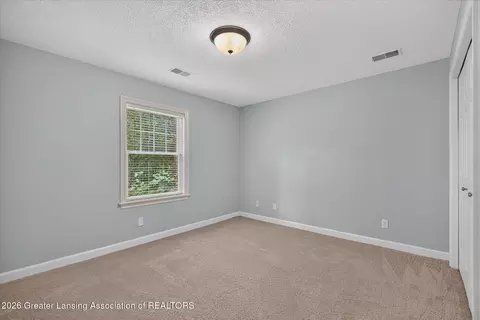 Bedroom - 13201 Watercrest Dr, Dewitt, MI 48820 photo 3 of 5