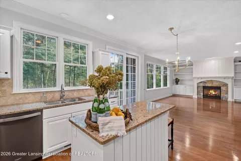 Kitchen - 13201 Watercrest Dr, Dewitt, MI 48820 photo 1 of 6