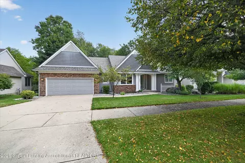 Exterior - 13201 Watercrest Dr, Dewitt, MI 48820 photo 3 of 16