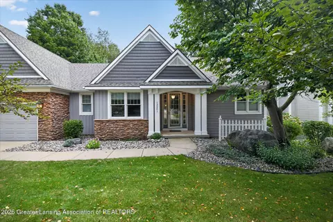 Exterior - 13201 Watercrest Dr, Dewitt, MI 48820 photo 5 of 16