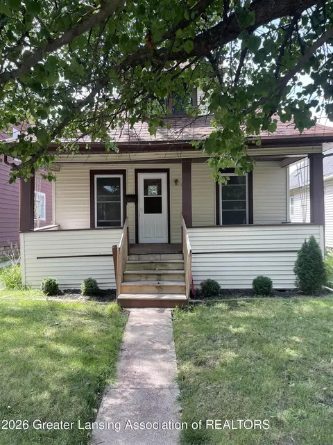 228 S Clemens Ave, Lansing, MI 48912