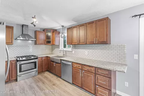 Kitchen - 6044 Bishop Rd, Lansing, MI 48911 photo 1 of 4