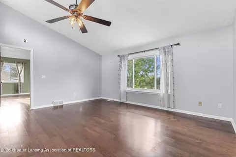 Living - 6044 Bishop Rd, Lansing, MI 48911 photo 3 of 9