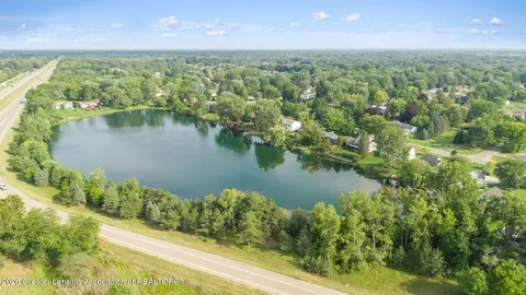 View/Area - 6044 Bishop Rd, Lansing, MI 48911 photo 2 of 12