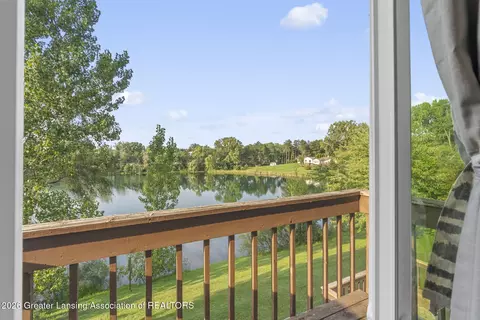 View/Area - 6044 Bishop Rd, Lansing, MI 48911 photo 6 of 12