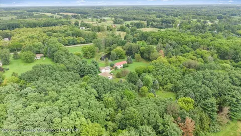 View/Area - 1390 E Haslett Rd, Williamston, MI 48895 photo 6 of 9