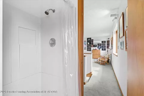 Bath - 1390 E Haslett Rd, Williamston, MI 48895 photo 5 of 6