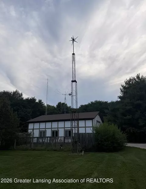 Exterior - 1390 E Haslett Rd, Williamston, MI 48895 photo 1 of 6