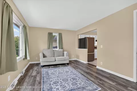 Living - 3216 Young Ave, Lansing, MI 48906 photo 1 of 1