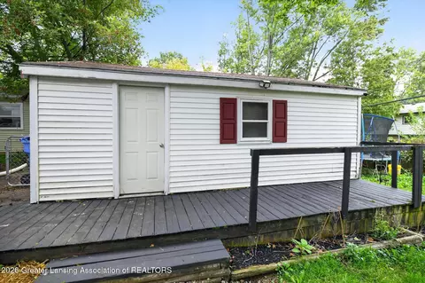Exterior - 3216 Young Ave, Lansing, MI 48906 photo 9 of 10